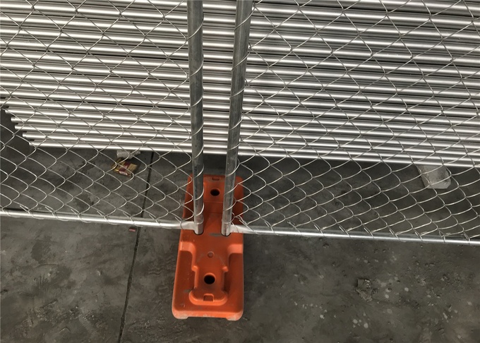 Temporary Chain Link Fence Panels 6'Height X 14' Width 35mm wall thickness 1.5mm Mesh 2.5" x 2.5" diameter 11.5ga 0
