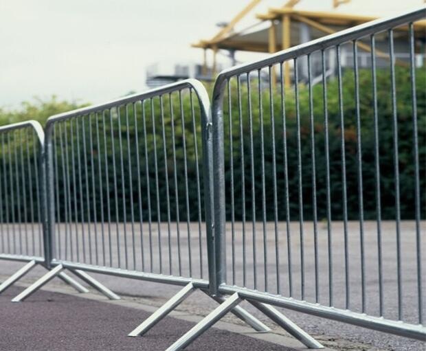 1100mm x 2200mm crowd Control Barriers For Event Weight 18kg Outer Frame 25mm upright 20mm 3